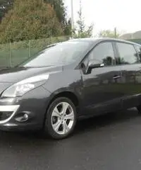 RENAULT Scenic xmod 16 16v Dynamique - 2