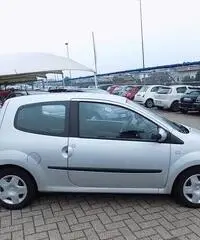 Renault Twingo new Twingo 1.2i 16V dynamique cv75 - 2