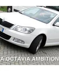 SKODA Octavia 2.0 TDI CR F.AP. DSG Wagon Ambit - 2