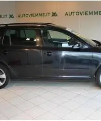 SKODA Octavia 2.0 TDI CR F.AP. Wagon Elegance Autocarro - 2