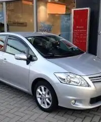 TOYOTA Auris 1.6 5 porte Sol