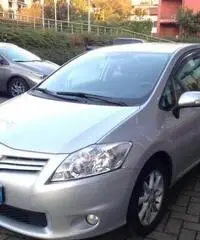 TOYOTA Auris 1.6 5 porte Sol - 4