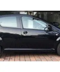 TOYOTA Aygo 1.0 12V VVT-i M-MT 5p Autom. Sol - 6