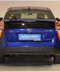 TOYOTA Prius 1.8 Style TECH PACK - 4