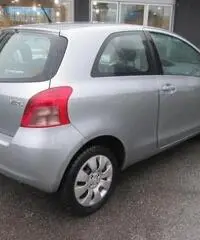 TOYOTA Yaris 1.0 3 porte Now - 3