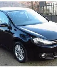 Volkswagen Golf 1.6 TDI DPF 5P. Highline