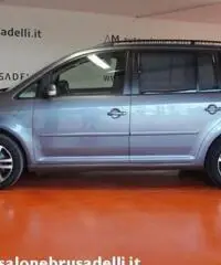 VOLKSWAGEN Touran 1.9 TDI 105CV Conceptline 7 POSTI KM CERTIFICATI - 2