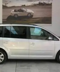 VOLKSWAGEN Touran Business 1.6 TDI Comfortline BMT 7 POSTI NAVI - 9