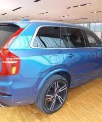 VOLVO XC90 D5 AWD Geartronic 7 posti R-design - 6