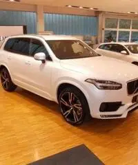 VOLVO XC90 D5 AWD Geartronic 7 posti R-design - 2