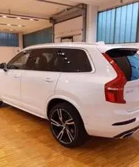 VOLVO XC90 D5 AWD Geartronic 7 posti R-design - 5