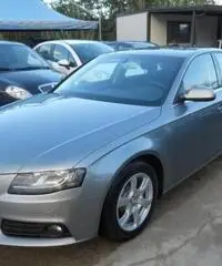 AUDI A4 2.0 TDI 143 CV - 2