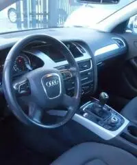 AUDI A4 2.0 TDI 143 CV - 9