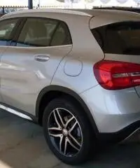 MERCEDES-BENZ GLA 200 d Automatic Enduro Activity - 4