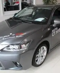 Lexus CT CT Hybrid Executive - 2