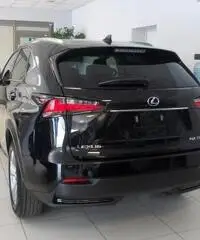 Lexus NX 300h Hybrid 4WD Luxury - 4