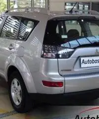 MITSUBISHI OUTLANDER 2.0 DI-D-INVITE FAP - 10