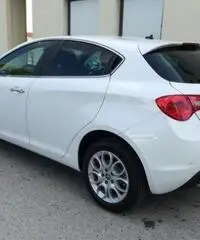 ALFA ROMEO Giulietta 1.6 JTDm 120 CV SUPER +Vetri scuri+"18 Qv+PDC - 8