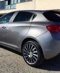 ALFA ROMEO Giulietta 1.6 JTDm 120 CV SUPER +Navi+Vetri scuri+"18 Qv+PDC - 2