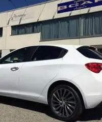 ALFA ROMEO Giulietta 1.6 JTDm 120 CV SUPER QV line "18/Navi/Vetri scuri