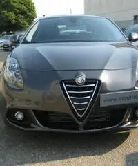 ALFA ROMEO Giulietta 1.6 JTDm-2 105 CV Distinctive - 2