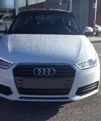 Audi A1 SB 1.4 tdi con NAVI e OPTIONAL - 2