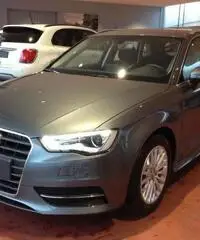 Audi A3 SB 1.6 tdi 110cv Business Navi,Xeno,PDC pronta consegna