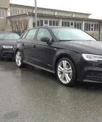 AUDI A3 SPB 2.0 TDI Sport S line Tetto+Fari LED+"18 S-Line - 2