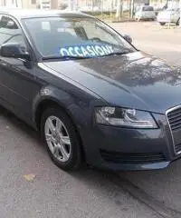 Audi A3 Sportback 1.6 TDI 105cv - 2