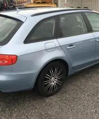 AUDI A4 2.0 TDI 143CV Avant - 8