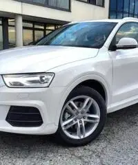 AUDI Q3 2.0 TDI 150 CV Sport +Navi +Xenon +"18 +Pdc - 2