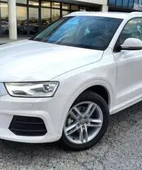 AUDI Q3 2.0 TDI 150 CV Sport +Navi +Xenon +"18 +Pdc - 6