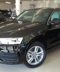 AUDI Q3 2.0 TDI 150 CV Sport +Navi +Xenon +"18 +Pdc - 4