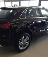 AUDI Q3 2.0 TDI 150 CV Sport +Navi +Xenon +"18 +Pdc - 5