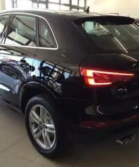 AUDI Q3 2.0 TDI 150 CV Sport +Navi +Xenon +"18 +Pdc - 6