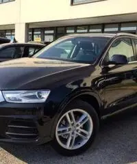 AUDI Q3 2.0 TDI 150 CV Sport +Navi +Xenon +"18 +Pdc - 2