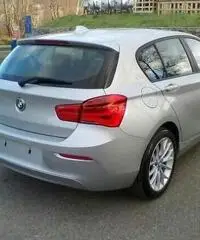 BMW 118 d 5p. Urban - 4