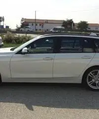 BMW 318 dA Touring +Navig +Autom +"18 Msport +Fari Led - 10