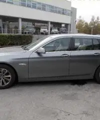 BMW 525 d xDrive TOURING FUTURA XDRIVE - 7