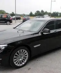 BMW 740 d xDrive Eccelsa - 3