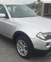 BMW X3 2.0d cat Attiva - 3