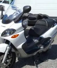 Scooter Piaggio x9 cc 250 sl anno 2002