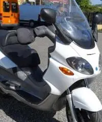 Scooter Piaggio x9 cc 250 sl anno 2002 - 2