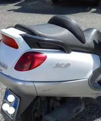 Scooter Piaggio x9 cc 250 sl anno 2002 - 3