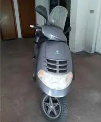 Vendo scooter Piaggio - 2