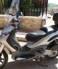 Piaggio Beverly 200