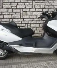 SUZUKI BURGMAN AN650 EXECUTIVE ABS