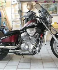 Honda Shadow VT 600 - 6