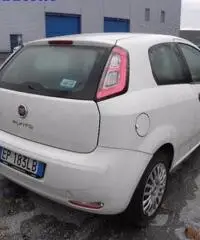 FIAT Punto 1.3 MJT 75CV VAN4 POSTI-Autovettura da preparare! - 4