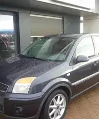 FORD Fusion 1.4 TDCi 5p. Collection